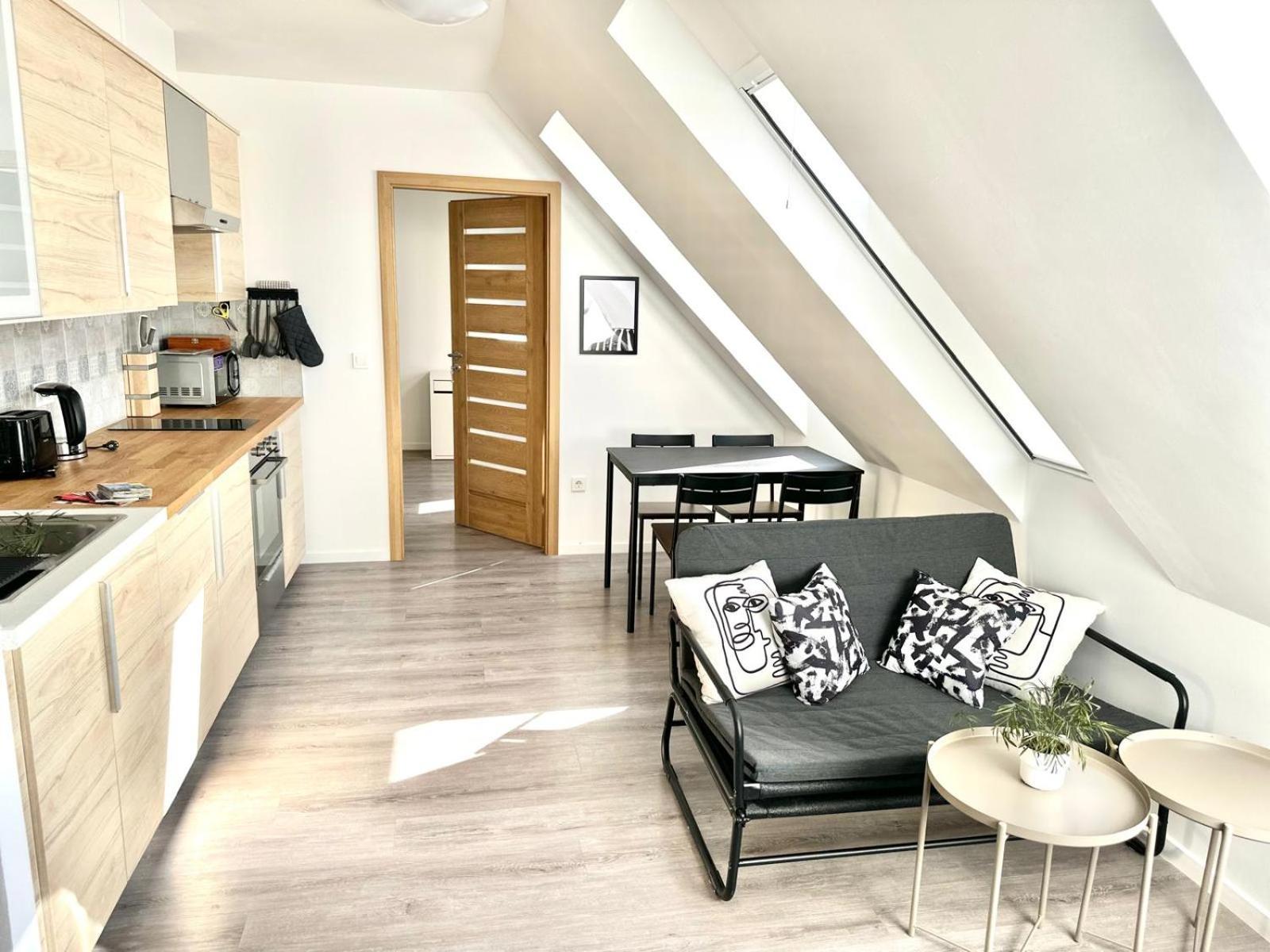 Palace Quarter 2 Peaceful Modern Central Top Floor Apartment Budapesta Exterior foto
